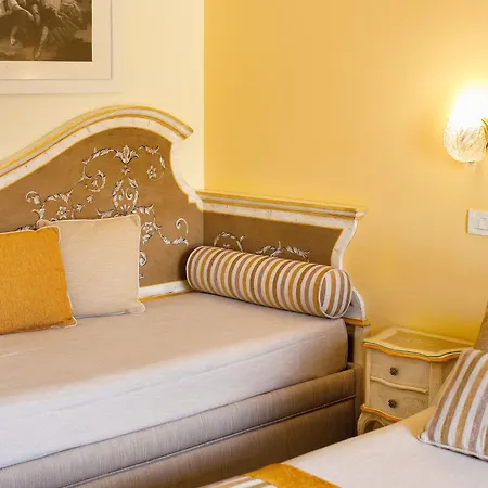 Zi' Teresa Hotel