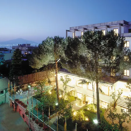 Zi' Teresa Hotel 4*