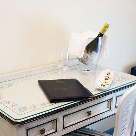 Ξενοδοχείο Zi' Teresa 4*